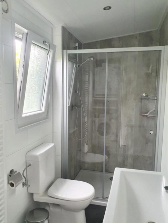 Knus Chalet Heidebloem Putten Kültér fotó