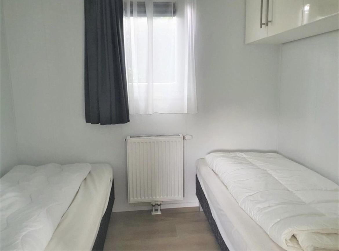 Knus Chalet Heidebloem Putten Kültér fotó